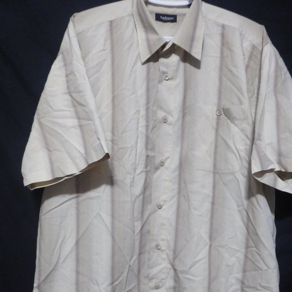 VAN HEUSEN, large, striped short sleeve button down shirt with pocket, GUC - Picture 8 of 13